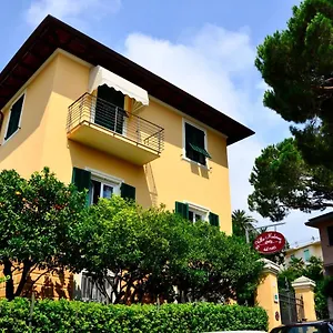 Moderna Hotel
